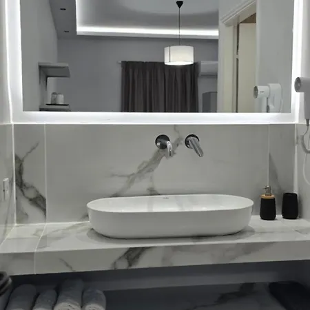 Georgia Apartment