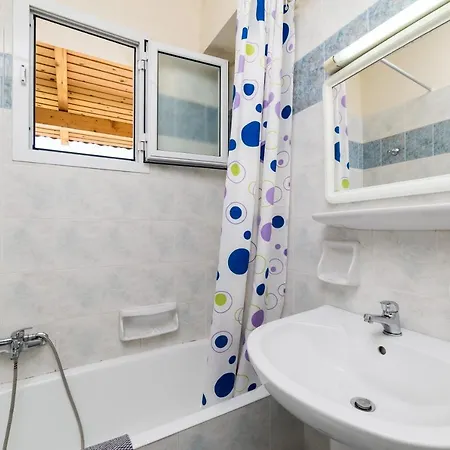 格鲁吉亚别墅公寓 * 阿凯松