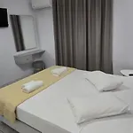 Georgia Apartment *
