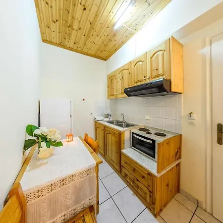 Apartment Georgia Argassi