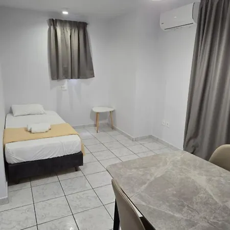 Georgia ארגאסי