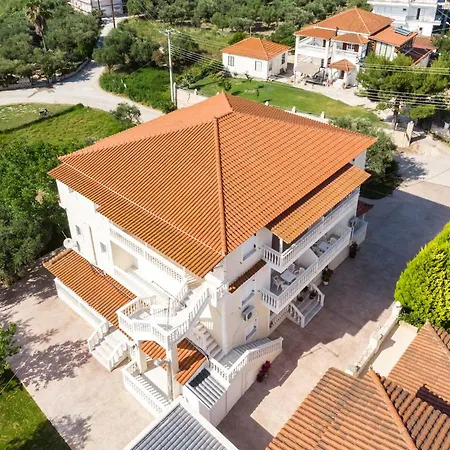 Georgia ארגאסי